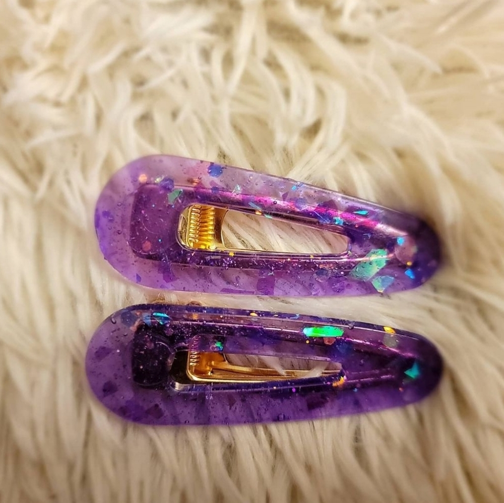 Purple hair clip
